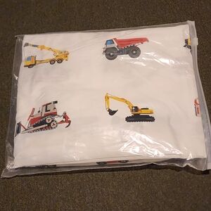 NIB Addison Belle 100% Organic Cotton Construction Trucks" Fitted Sheet For Crib